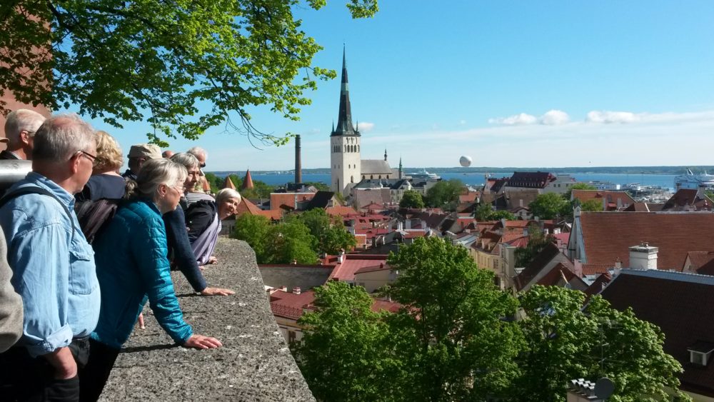 Udsigt fra øvre by Tallinn Estland