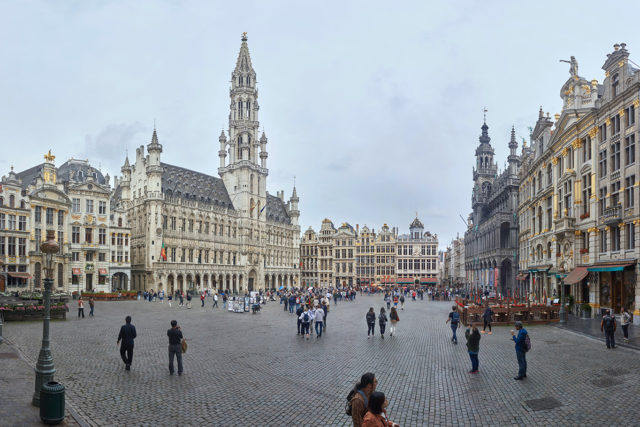 Belgien Grand Place Mellem