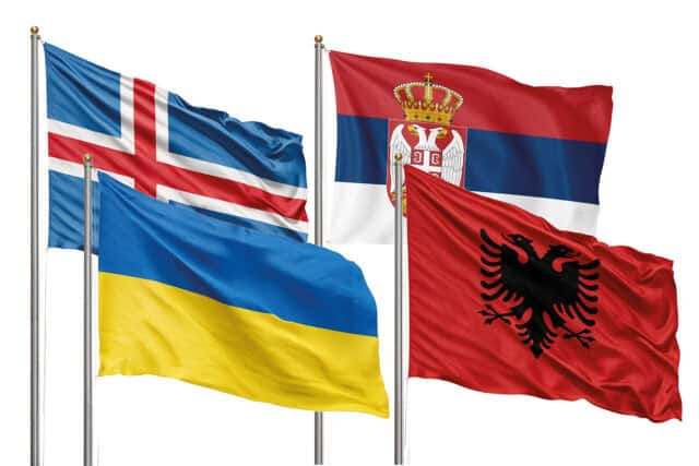 Island, Ukraine, Albanien, Serbien Flag 1620x1080